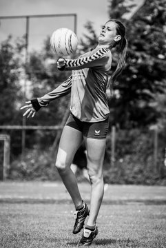 Bild 350 - Damen 2. Spieltag Wiemersdorf